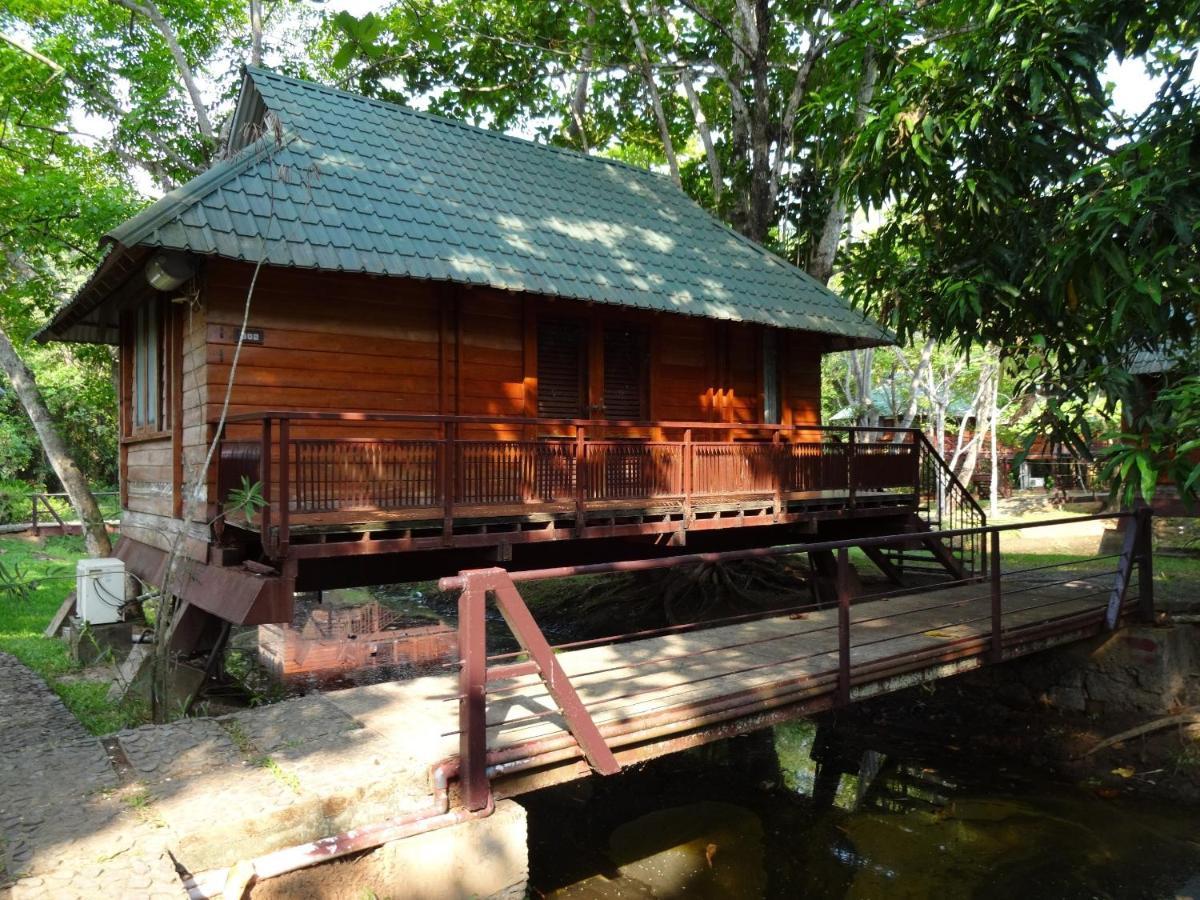 Water Scapes Hotel Kumarakom Bagian luar foto