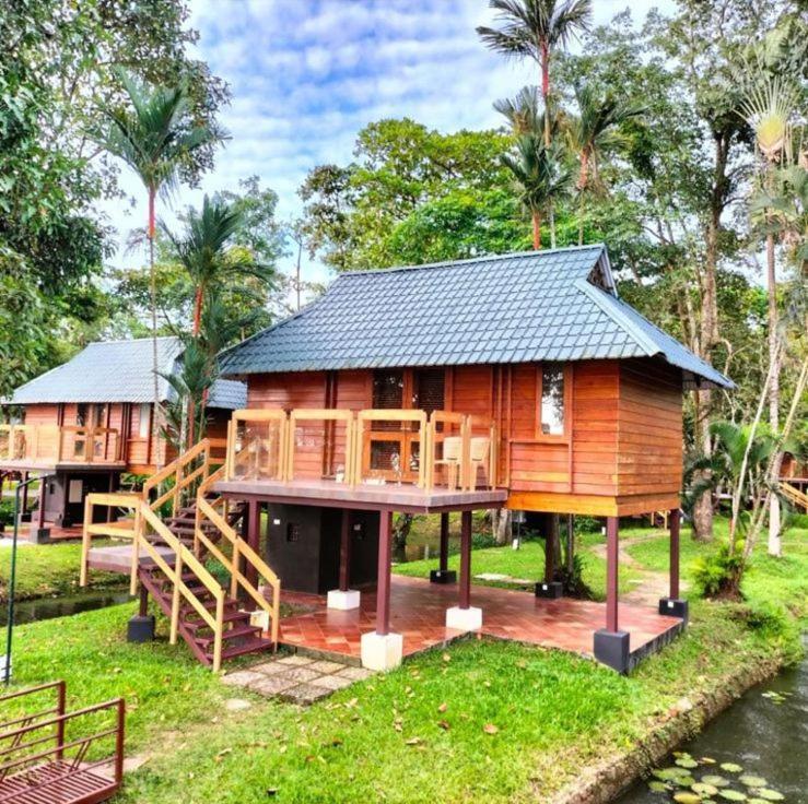 Water Scapes Hotel Kumarakom Bagian luar foto